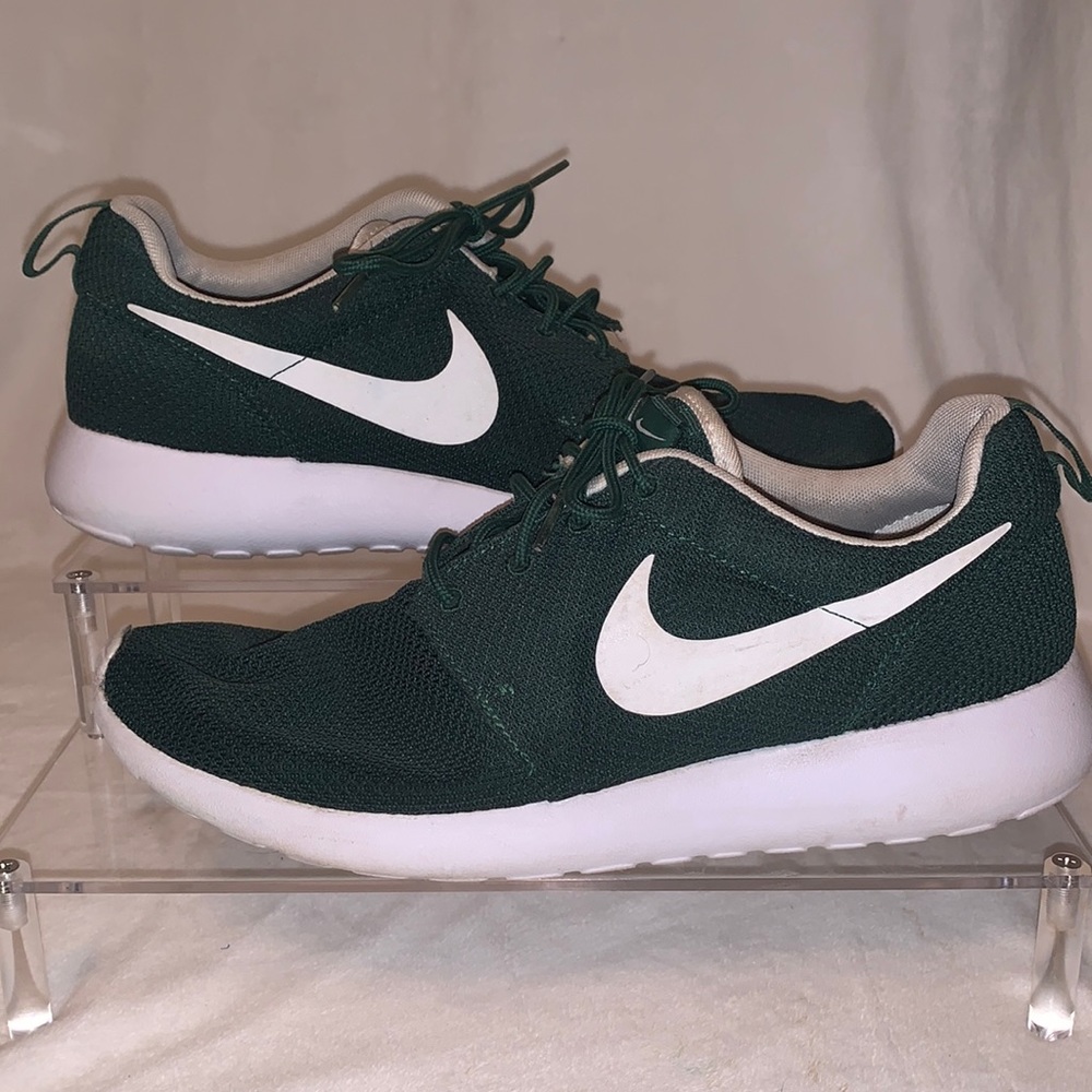 Cool Green Nike Roshe Shoes